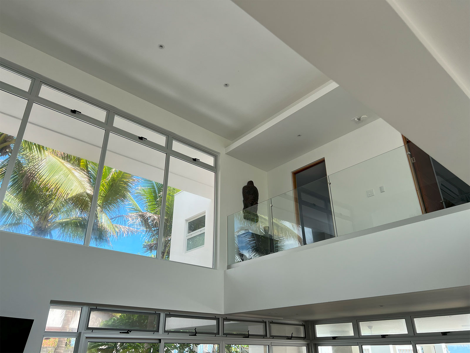 ventanas de aluminio vista desde interior